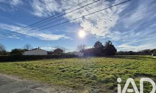 Terrain  869 m² à vendre à Vensac (33590)