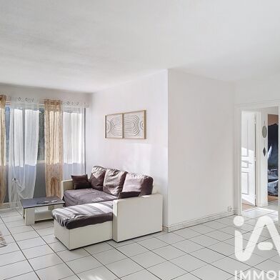 Appartement 3 pièces 160000 €