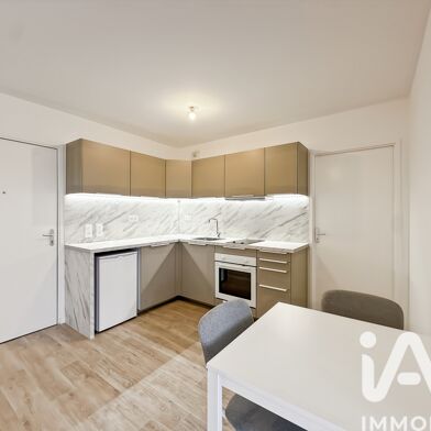 Appartement 1 pièces 790 €