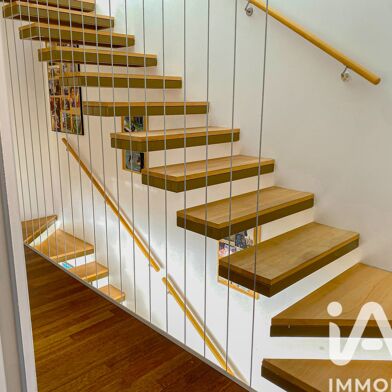 Maison 9 pièces 1373000 €