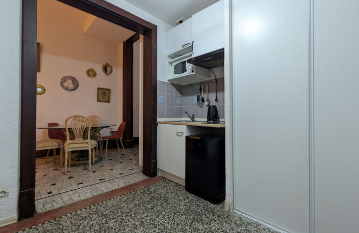 Appartement 2 pièce(s) 45.10 m² - COURS GAMBETTA — photo 4