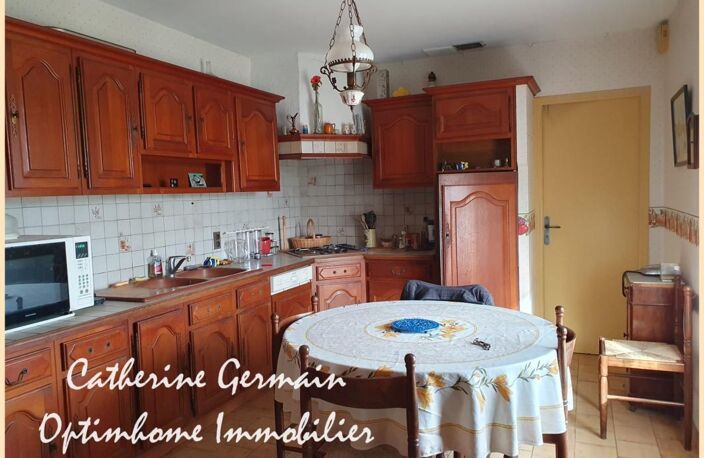 A Villalier – A vendre maison 4 chambres avec bureau, jardin, terrasses et garage — photo 3
