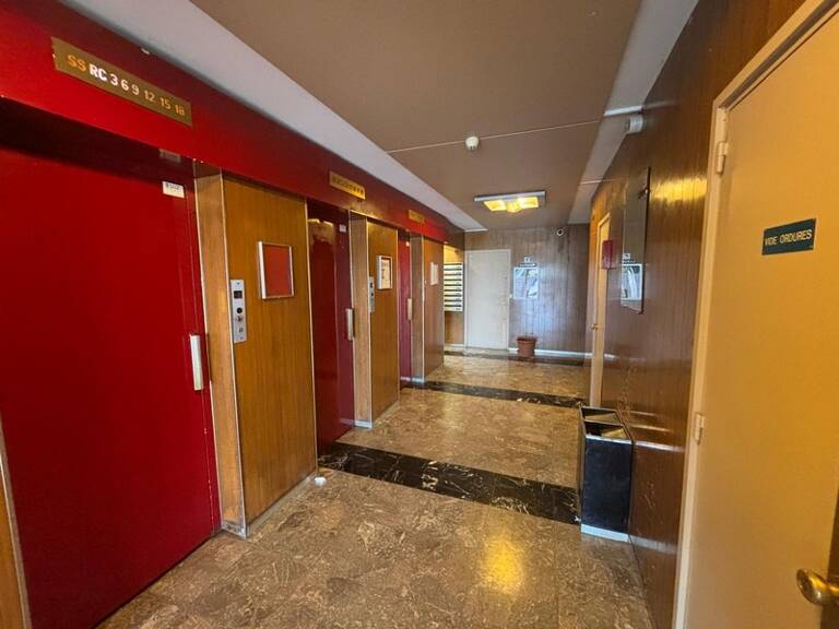 Appartement à vendre 2 pièces CHOISY LE ROI (94) au pied du RER C et commerces — photo 1