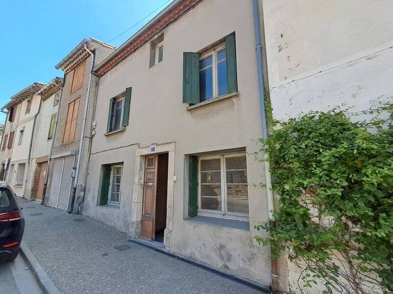 À Vendre : Maison de Ville à Rénover avec Grange et Jardin – Villasavary — photo 1