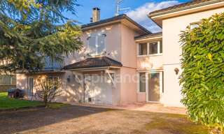 Maison 6 Pièces 230 m² à vendre à Crozet (01170)