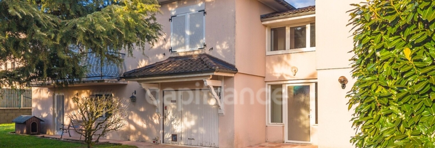 Maison 6 Pièces 230 m² à vendre à Crozet (01170)