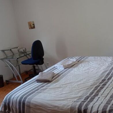 Appartement 1 pièces 450 €