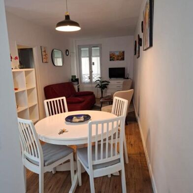 Appartement 2 pièces 1360 €