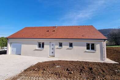 Maison 4 pièces 990 €