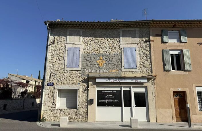 Ensemble immobilier centre ville de Mondragon — photo 2