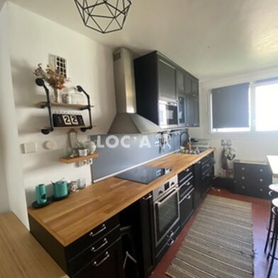 Appartement 3 pièces 850 €