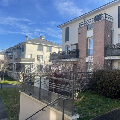 Appartement 3 pièces 1145 €