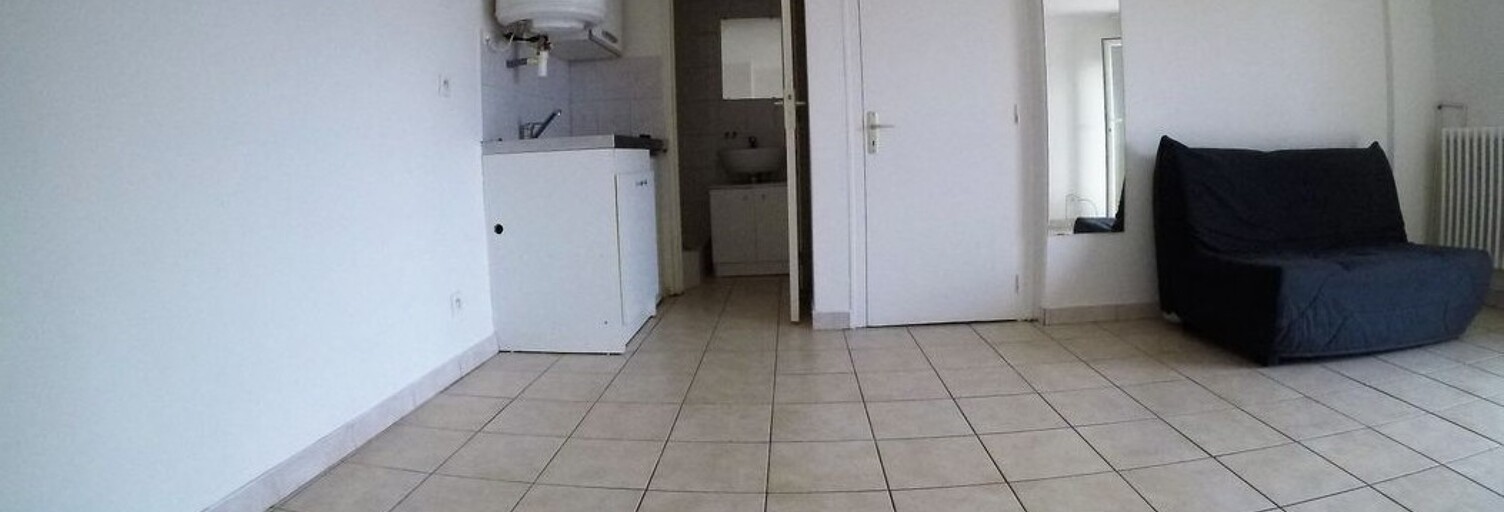 Appartement 1 Pièce 16 m² à louer à Saint-Genis-Laval (69230)