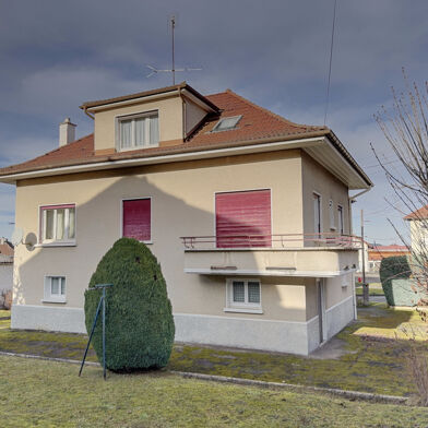 Maison 5 pièces 242000 €