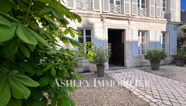 Villa / Maison 10 pièces  à vendre Rochelle (La) 17000