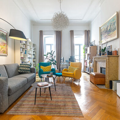 Appartement 5 pièces 728000 €