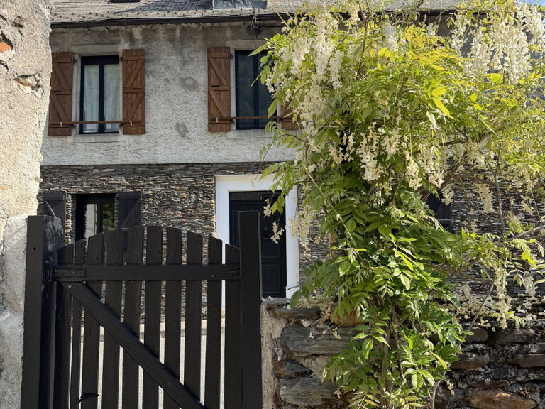 À vendre   Maison avec fort potentiel locatif au coeur des Py — photo 1