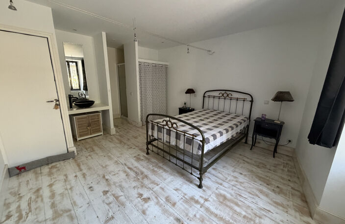 À vendre   Maison avec fort potentiel locatif au coeur des Py — photo 3