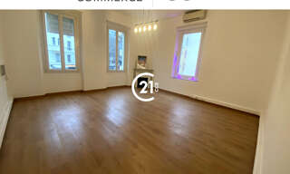 Bureau  57 m² à louer à Antibes (06600)