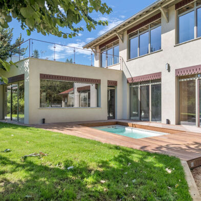 Maison 6 pièces 1075000 €