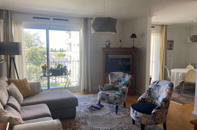 Appartement 4 pièces 249424 €