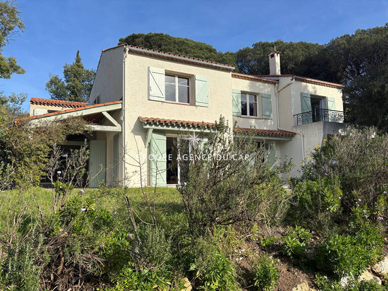A VENDRE VILLA FAMILIALE 7 CHAMBRES EN IMPASSE GARAGE PISCINE POSSIBLE AUX ISSAMBRES — photo 1