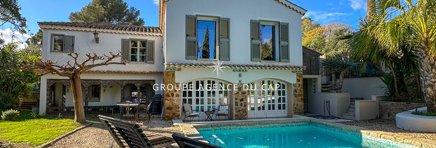 Maison 12 Pièces 273 m² à vendre à Sainte-Maxime (83120)