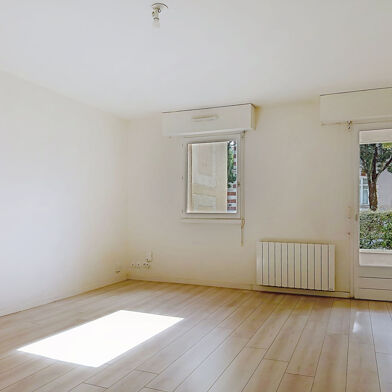 Appartement 3 pièces 628 €