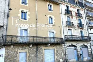 Immeuble  135680 €