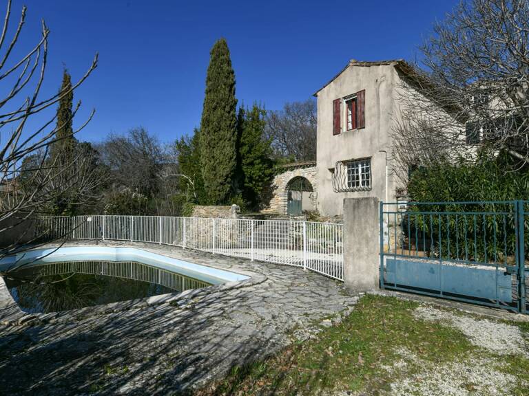 Maison en pierre avec piscine à 15 minutes d'Uzès — photo 1