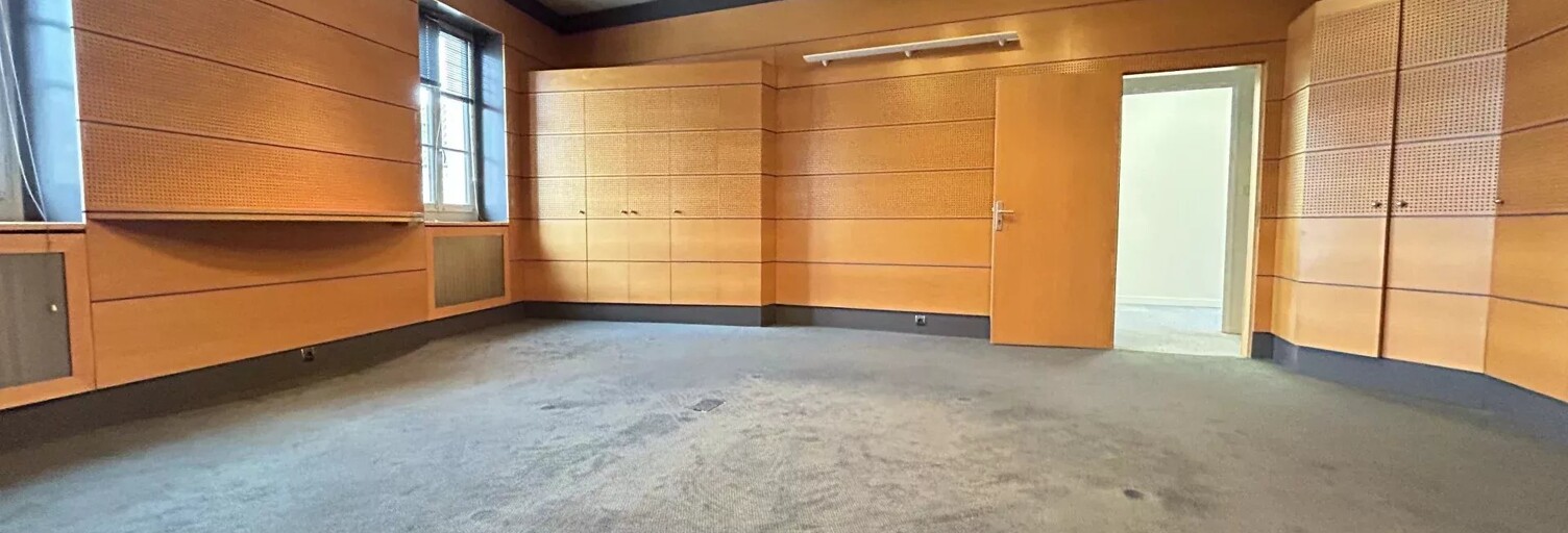 Commerce  69 m² à louer à Auch (32000)