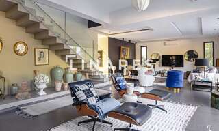 Maison 9 Pièces 360 m² à vendre à Marseille 7 (13007)