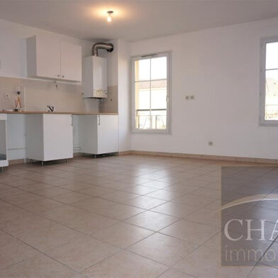 Appartement 2 pièces 781 €