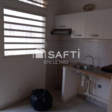 Appartement 6 pièces 250000 €