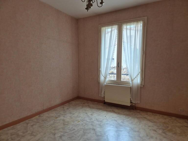 CARMAUX Maison de 85m2 avec garages et terrain — photo 1
