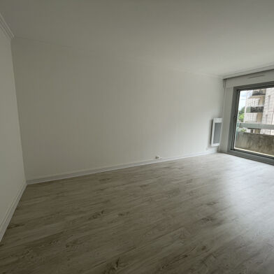 Appartement 1 pièces 445 €