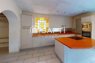 Maison 8 pièces 398000 €