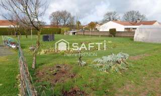 Terrain  800 m² à vendre à Sainte-Florence (85140)