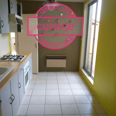 Appartement 3 pièces 700 €