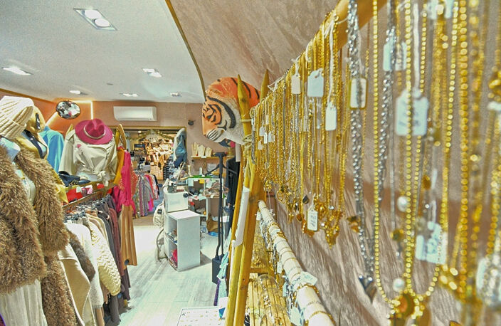 Fonds de Commerce à vendre - Rue Meynadier - CANNES — photo 2