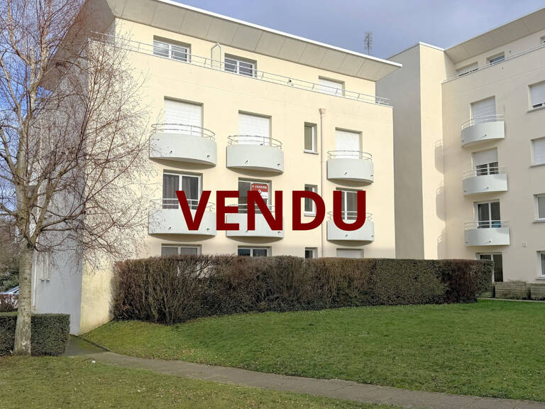 CAEN BEAULIEU APPARTEMENT A VENDRE AVEC CAVE ET PLACE DE PAR — photo 1