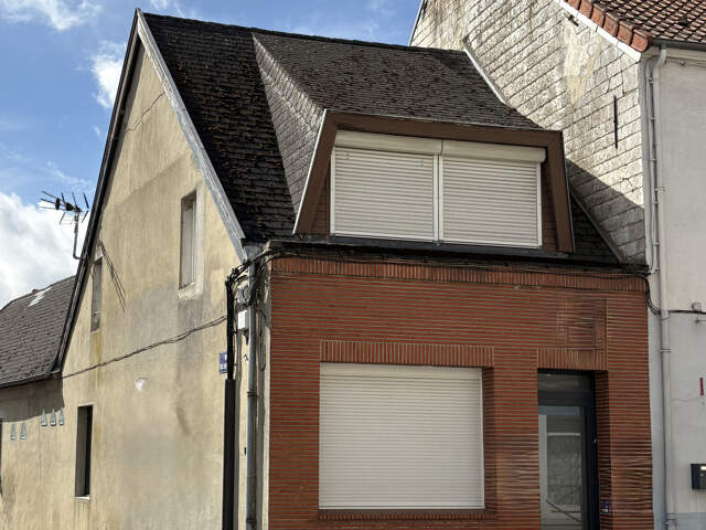 Maison de ville rénovée à Avesnes le Comte — photo du bien