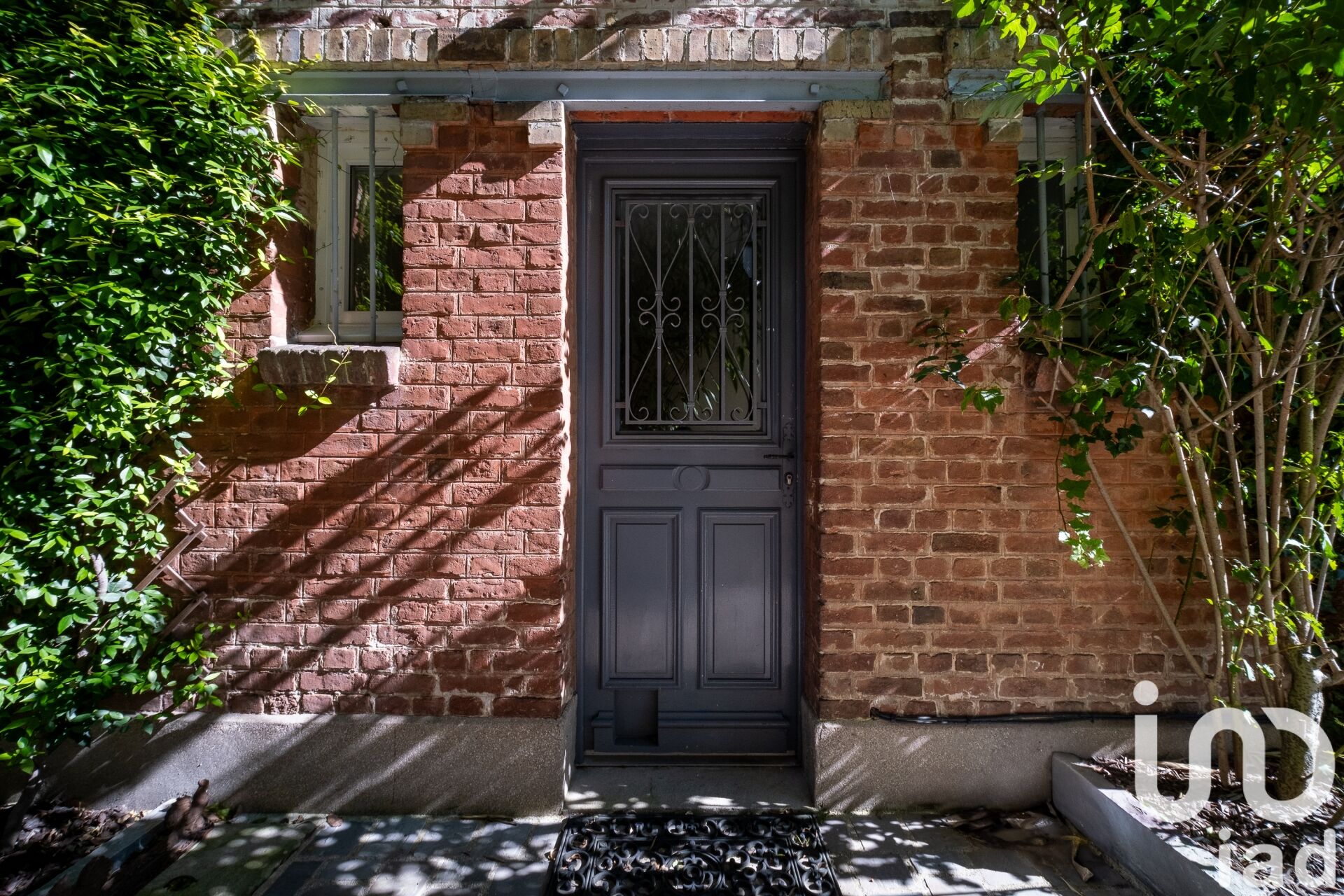 Suresnes - 140m² - 6p. - 4ch.