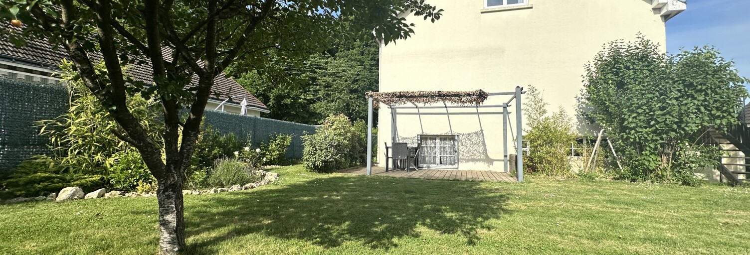 Maison 6 Pièces 138 m² à vendre à Notre-Dame-d'Oé (37390)