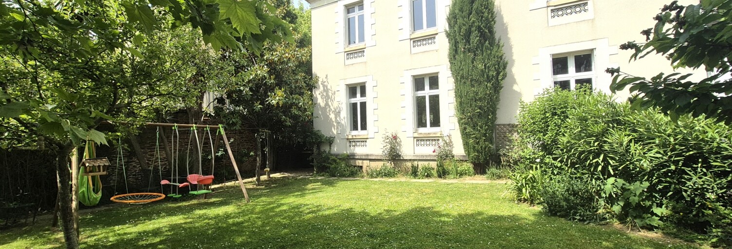 Maison 13 Pièces 365 m² à vendre à Rennes (35700)