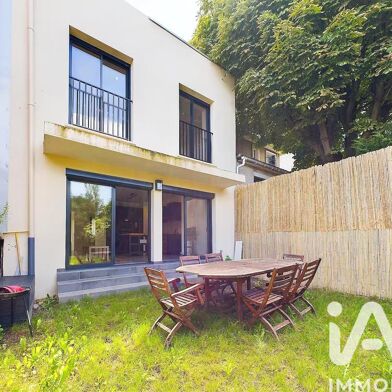Maison 5 pièces 445000 €