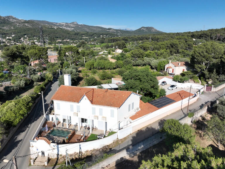 Vente fonds de commerce hôtel avec potentiel — photo 1