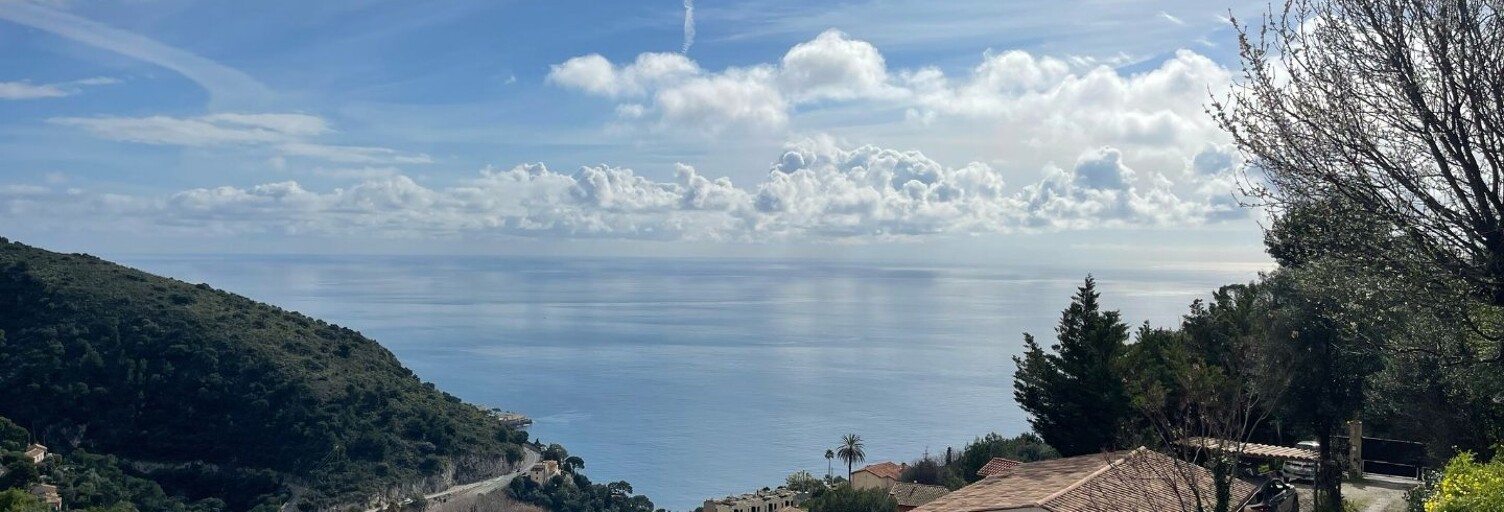 Terrain  2000 m² à vendre à Èze (06360)