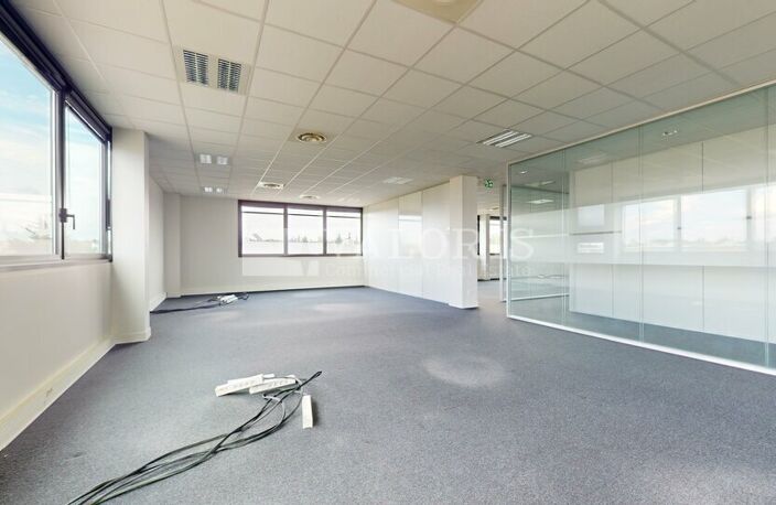 BUREAUX à LOUER — photo 4