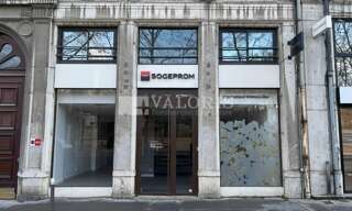 Commerce  199 m² à louer à Lyon 6 (69006)